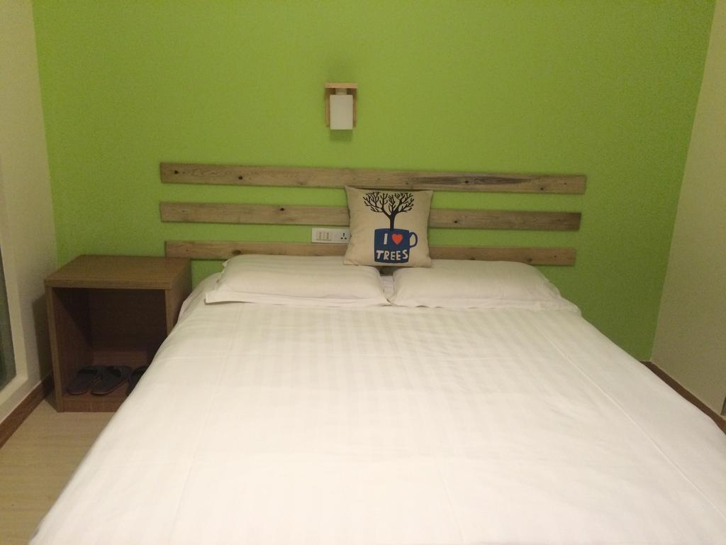 Xi'An Rainbow Youth Hotel Экстерьер фото