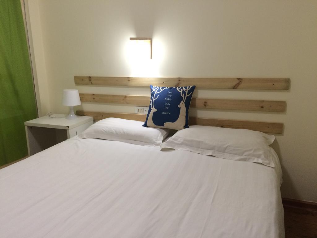 Xi'An Rainbow Youth Hotel Экстерьер фото