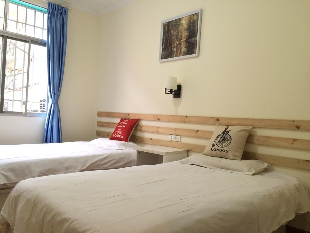 Xi'An Rainbow Youth Hotel Экстерьер фото