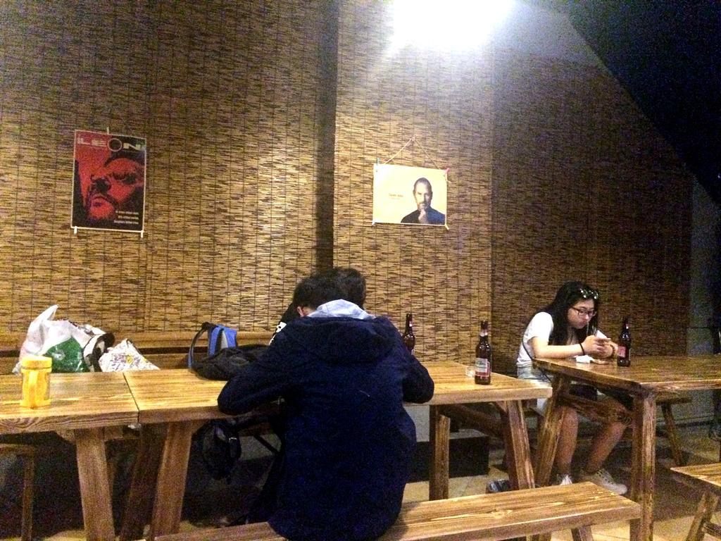 Xi'An Rainbow Youth Hotel Экстерьер фото